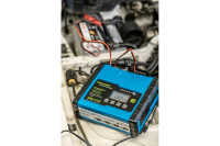 Зарядное устройство 12V,макс. нагрузка 15А